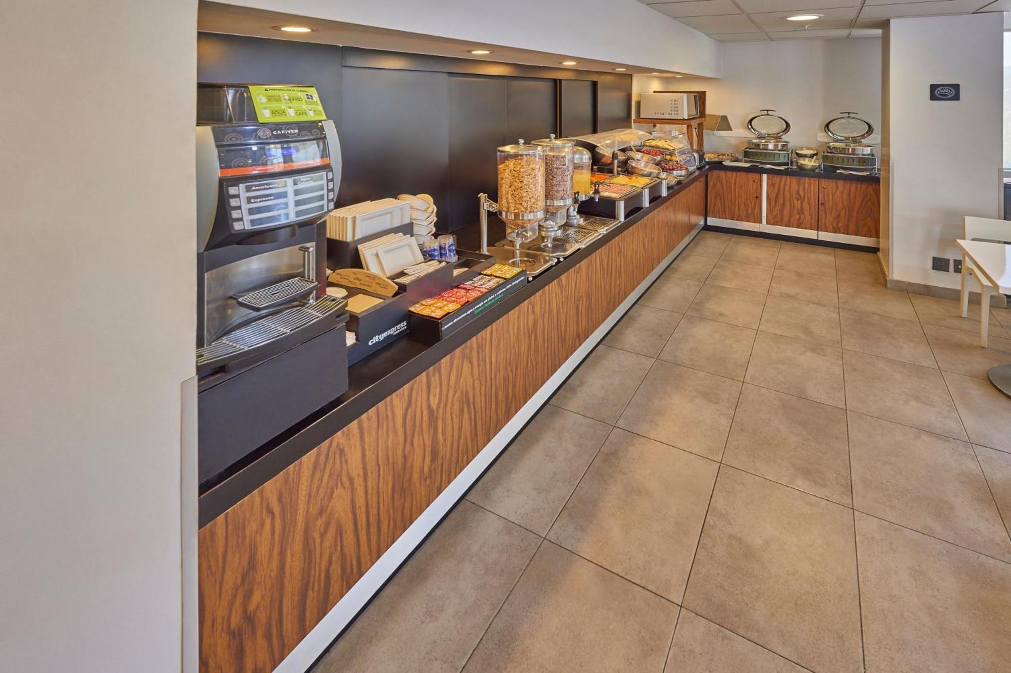 City Express By Marriott Tepic Extérieur photo